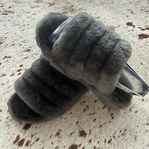UGG Fluff Yeah Slide